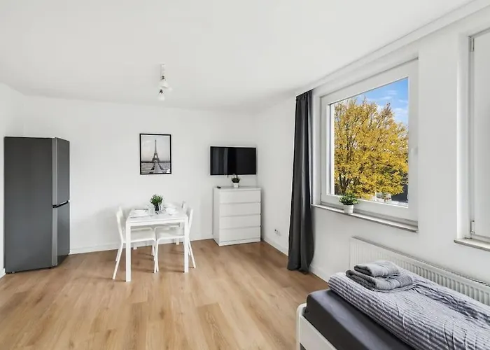 Ro02 Work & In Darmstadt! *